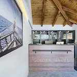 Golden Haven Luxe * مورتير