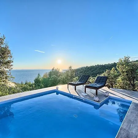 Golden Haven Luxe Ferienhaus *