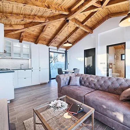 Golden Haven Luxe