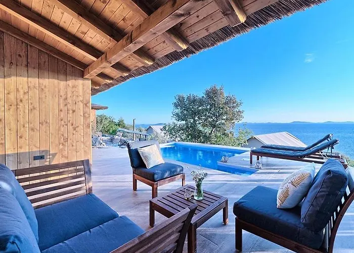 Golden Haven Luxe Ferienhaus *