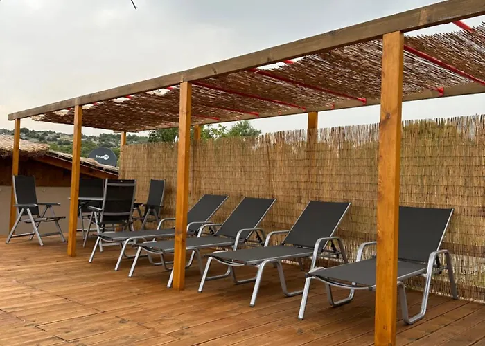 Golden Haven Luxe Semesterbostad *