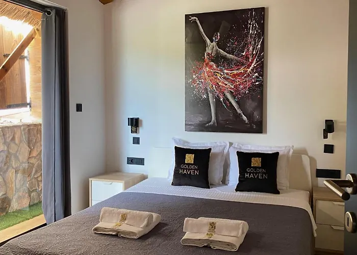 Golden Haven Luxe * مورتير