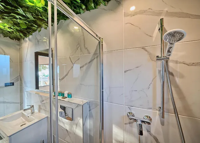 Golden Haven Luxe * مورتير