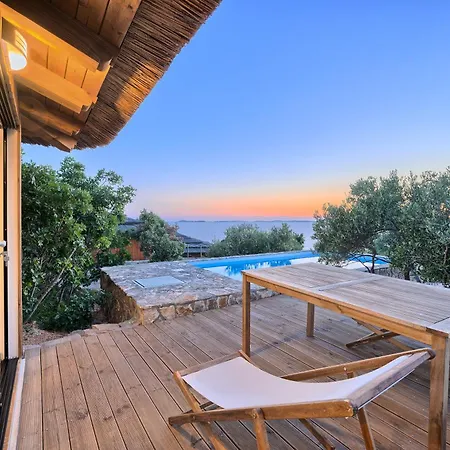 Golden Haven Luxe מורטר